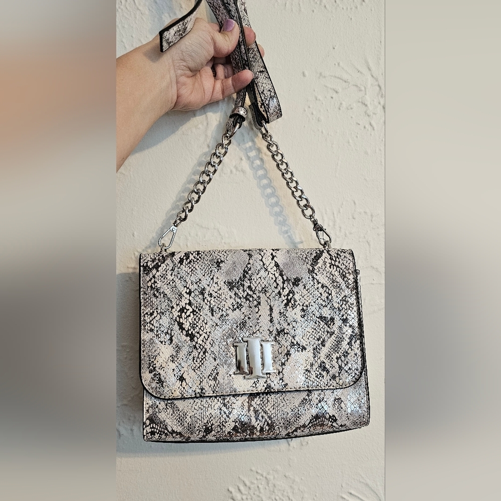 I.N.C Crossbody Bag Metallic Snake Print Stunning!